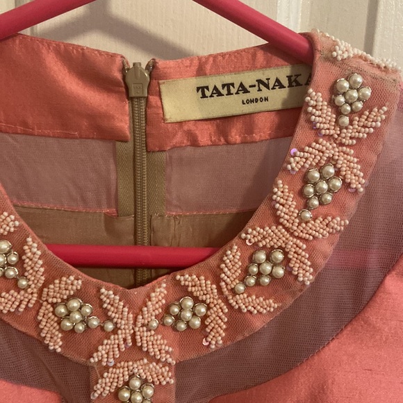 Beautiful runway piece from TATA NAKA - Picture 2 of 10